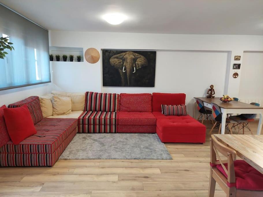 Family Apartment Andrea Alaquàs Eksteriør bilde