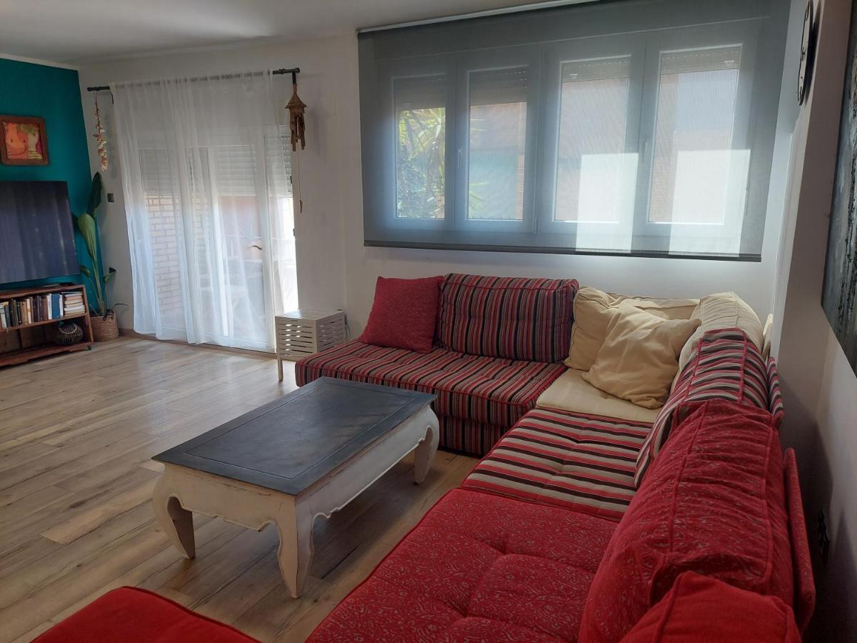 Family Apartment Andrea Alaquàs Eksteriør bilde