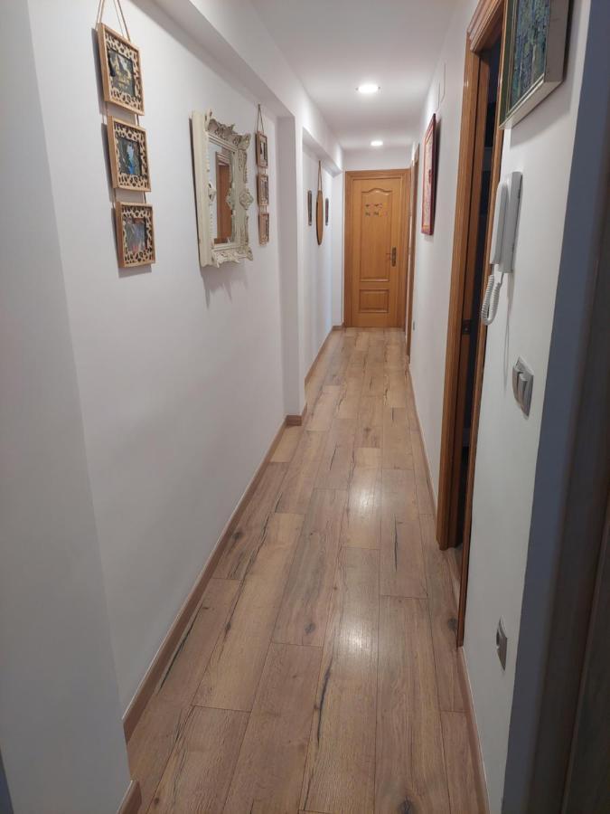 Family Apartment Andrea Alaquàs Eksteriør bilde